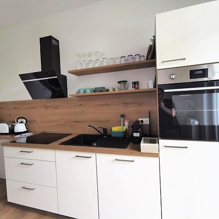 Bohnapartments: Stadtblick Zechenhaus mit Balkon und Parkplatz Ilmenau Exterior photo
